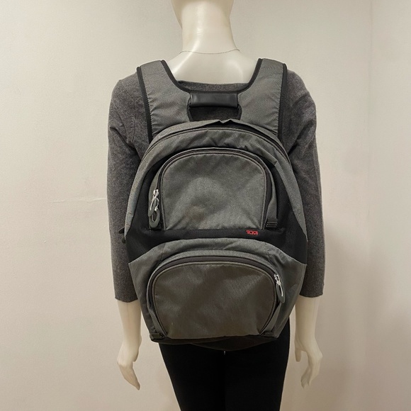 TUMI Compact Laptop Business Brief Gray Backpack - Picture 1 of 7